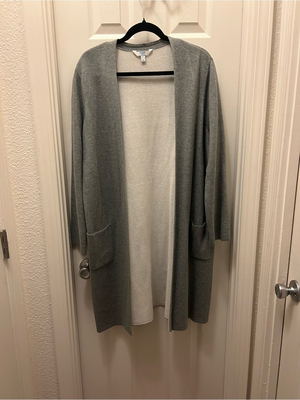 Time and Tru Open-Front Light Gray Long Cardigan